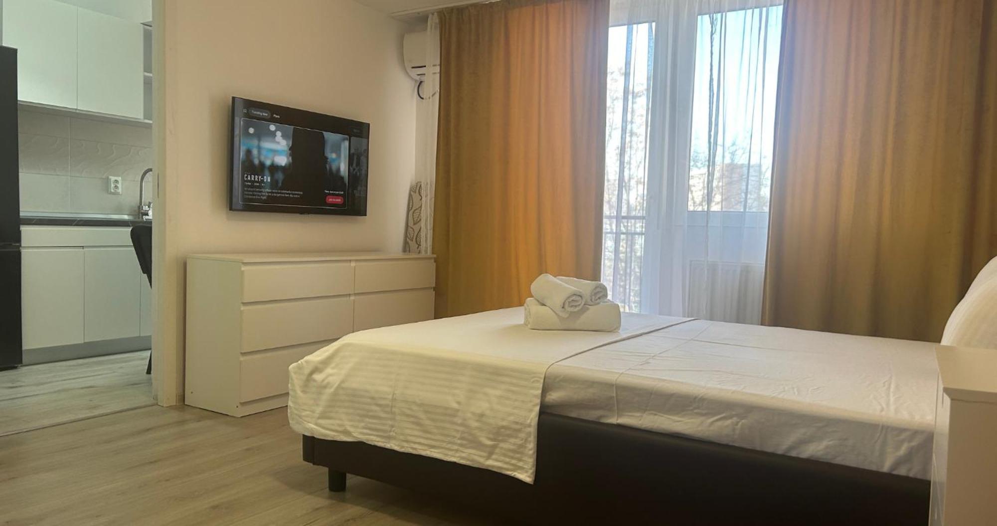 Garsoniera Cu Parcare Si Self Check-in Langa Grand Arena *